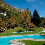 Caldas 3*
