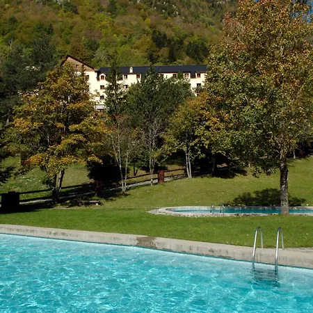 Caldas 3*